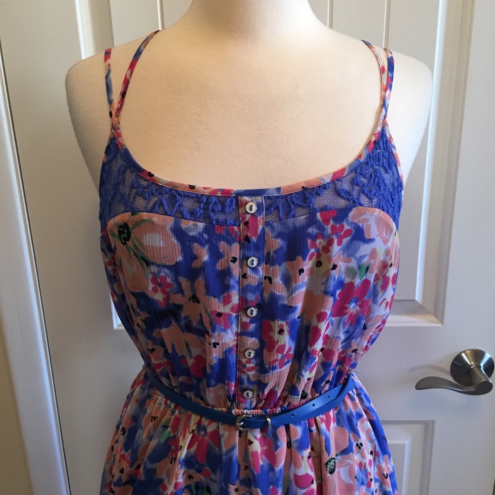 Floral Dress - Picture 2 of 7